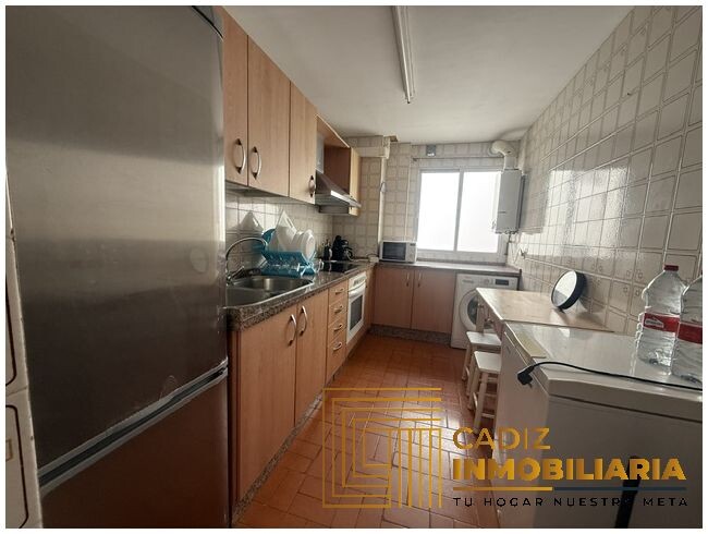 Piso de 90 m² en Cádiz