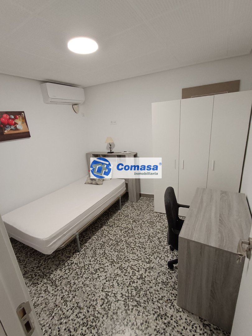 Piso en alquiler, Martos