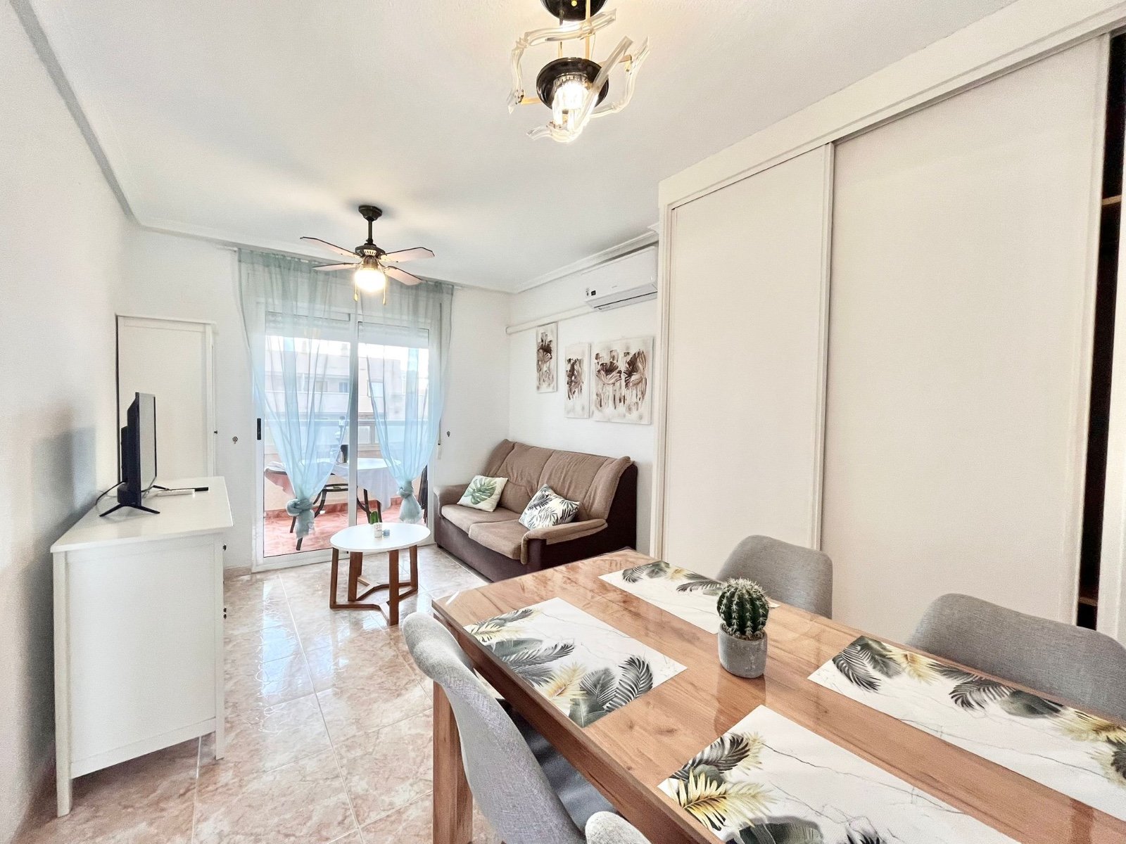 Piso de 60 m² en Torrevieja