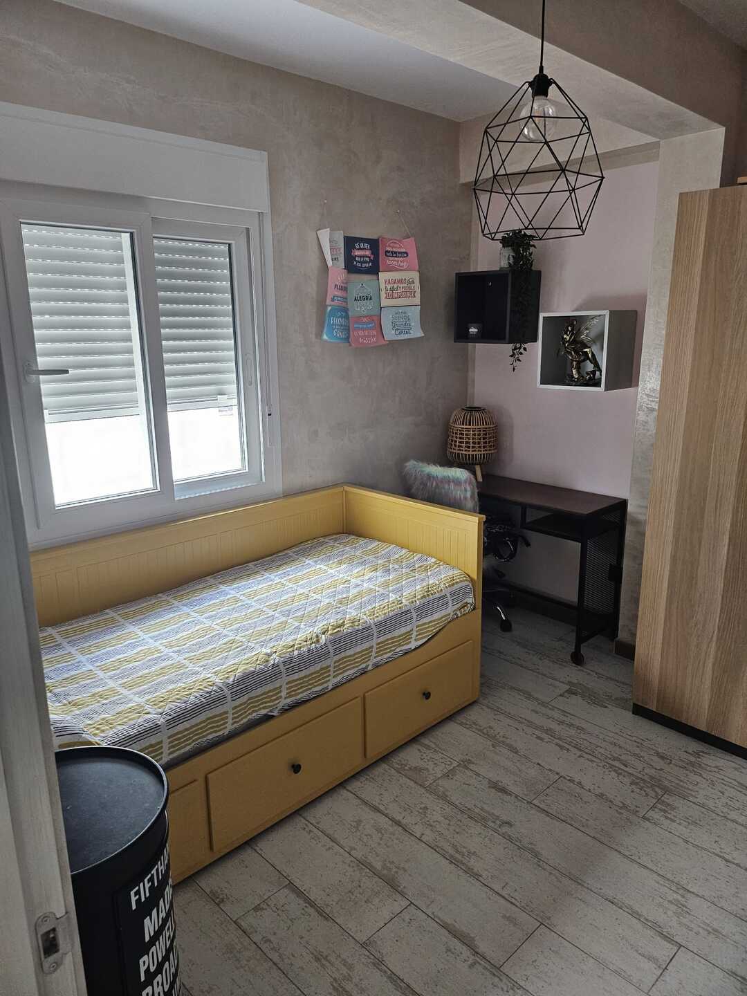 Piso de 80 m² en Cádiz