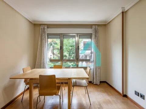 Appartamento 75 m² a Oviedo
