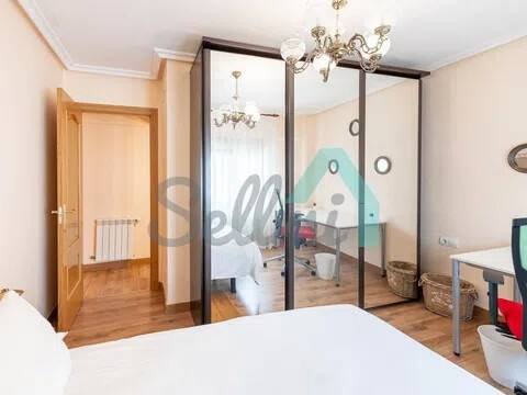 Piso de 75 m² en Avilés