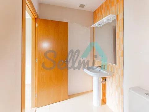Piso de 67 m² en Aller