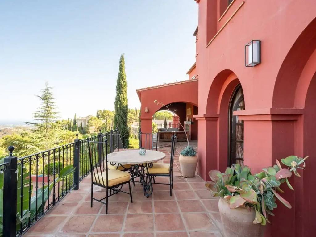 Casa de 1089 m² en Benahavís