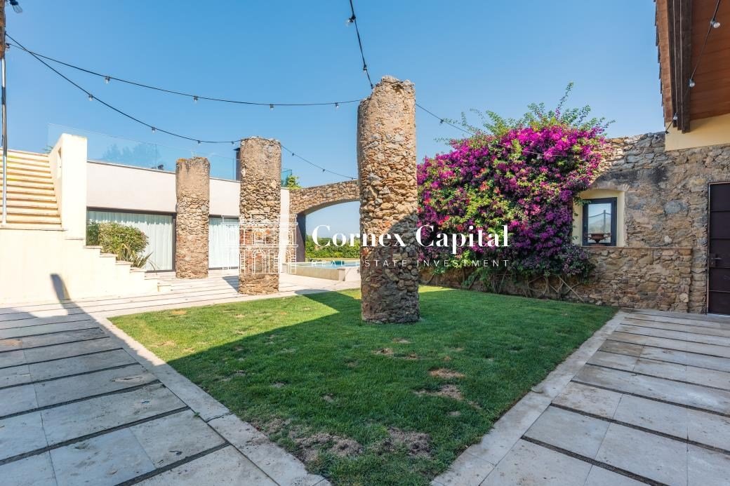 Casa de 855 m² en Pals