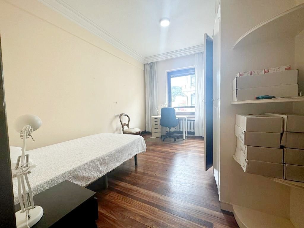 Piso de 210 m² en Bilbao