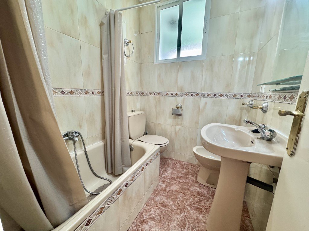 Habitación 18 m², Córdoba