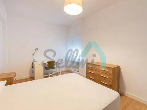 Habitación 122 m², Oviedo