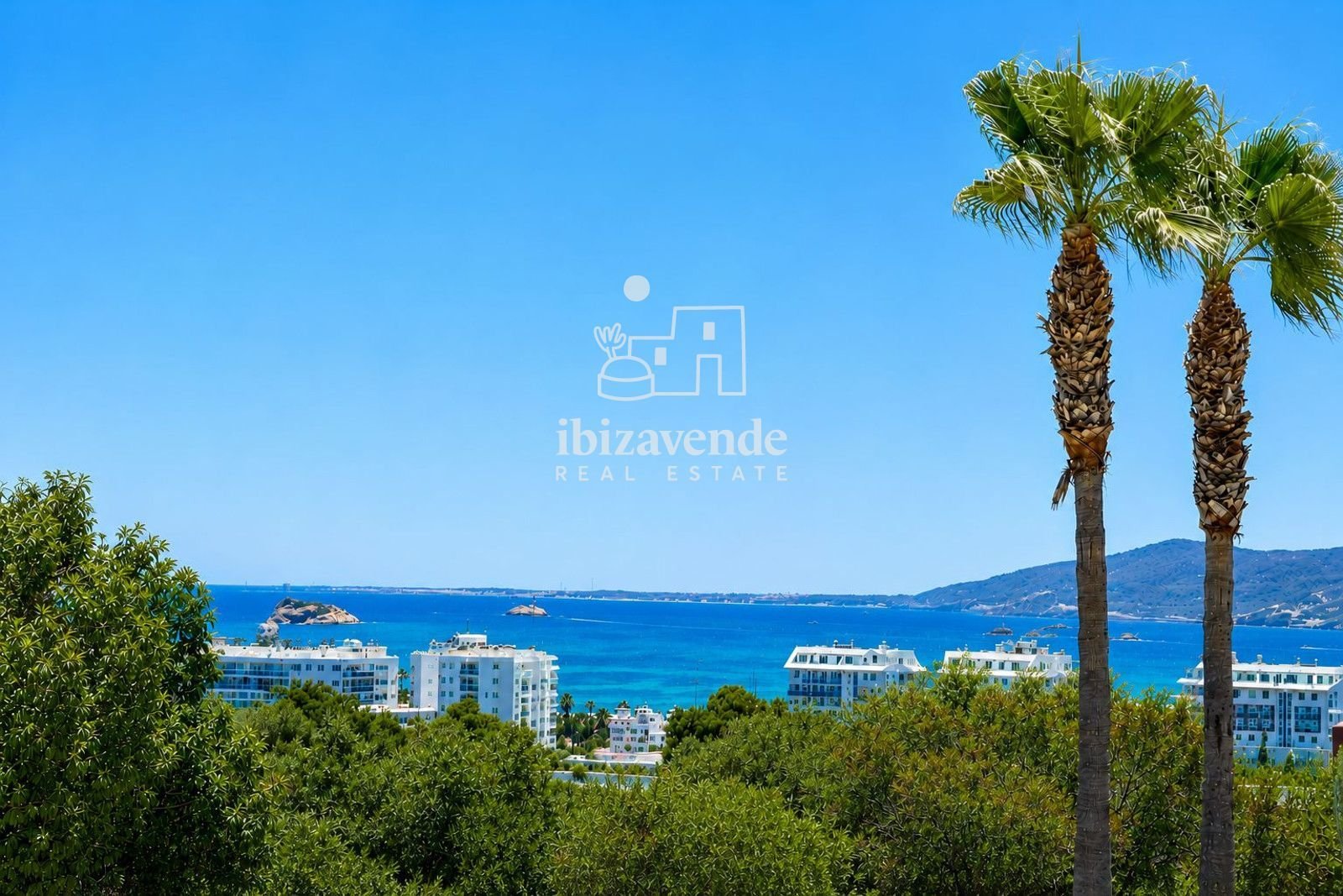 Дом 595 м² в Santa Eulària des Riu