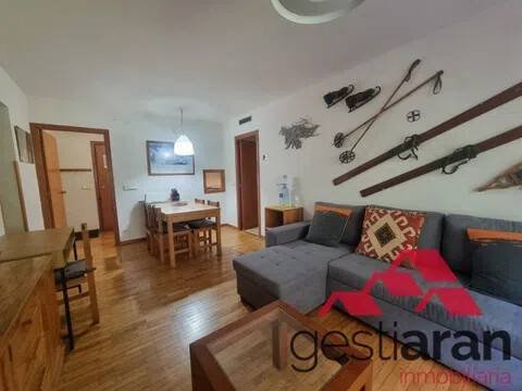 Apartamento 72 m² em Naut Aran