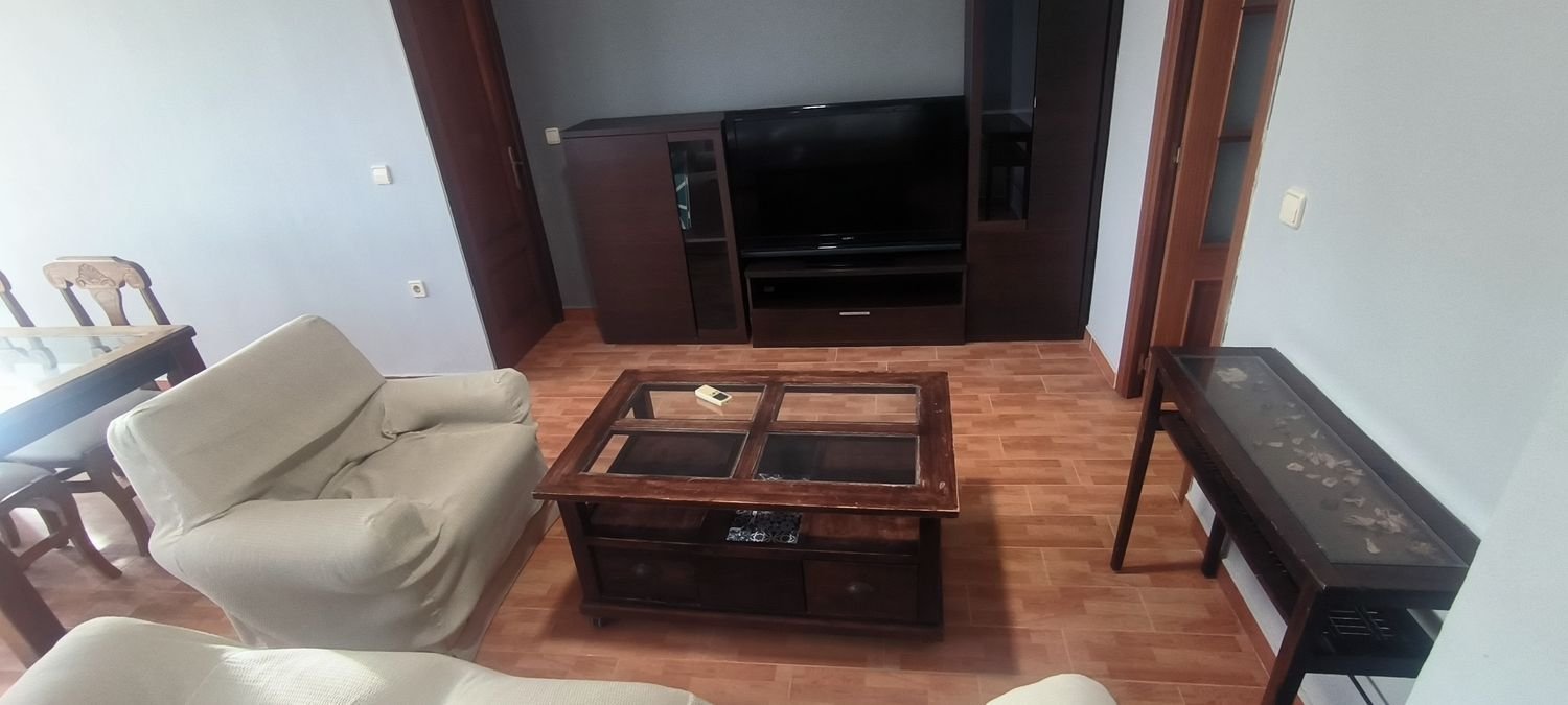 Piso de 75 m² en Almería