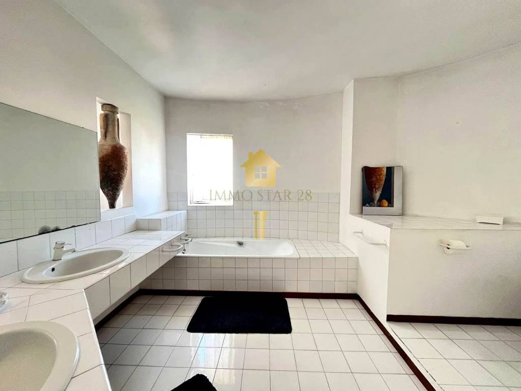Casa de 332 m² a Castelló d'Empúries