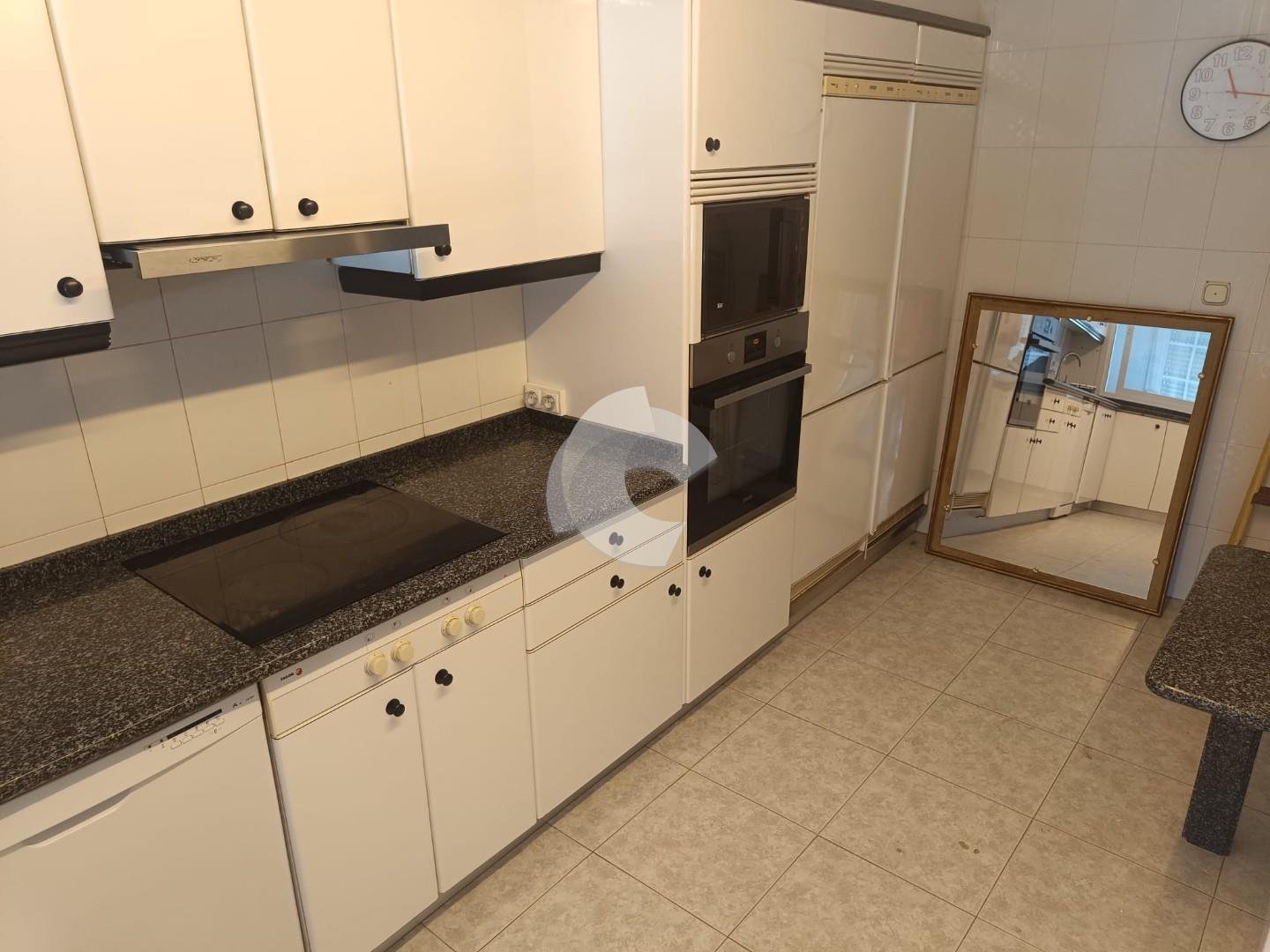 Piso de 240 m² en Ourense