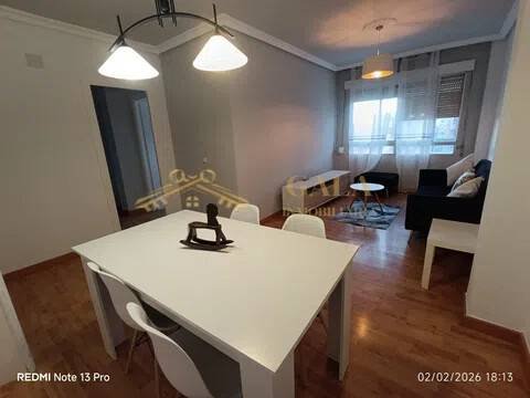 Habitación 85 m², Cáceres