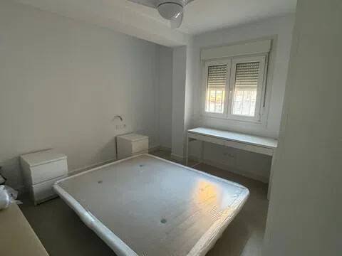 Piso de 100 m² en Almería