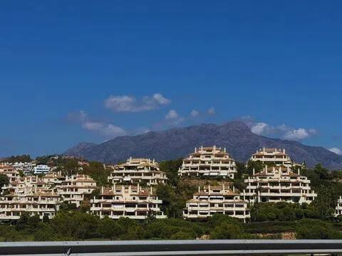 Piso de 190 m² en Benahavís