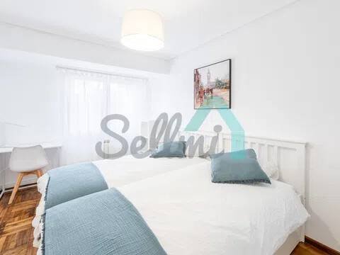 Piso de 95 m² en Oviedo