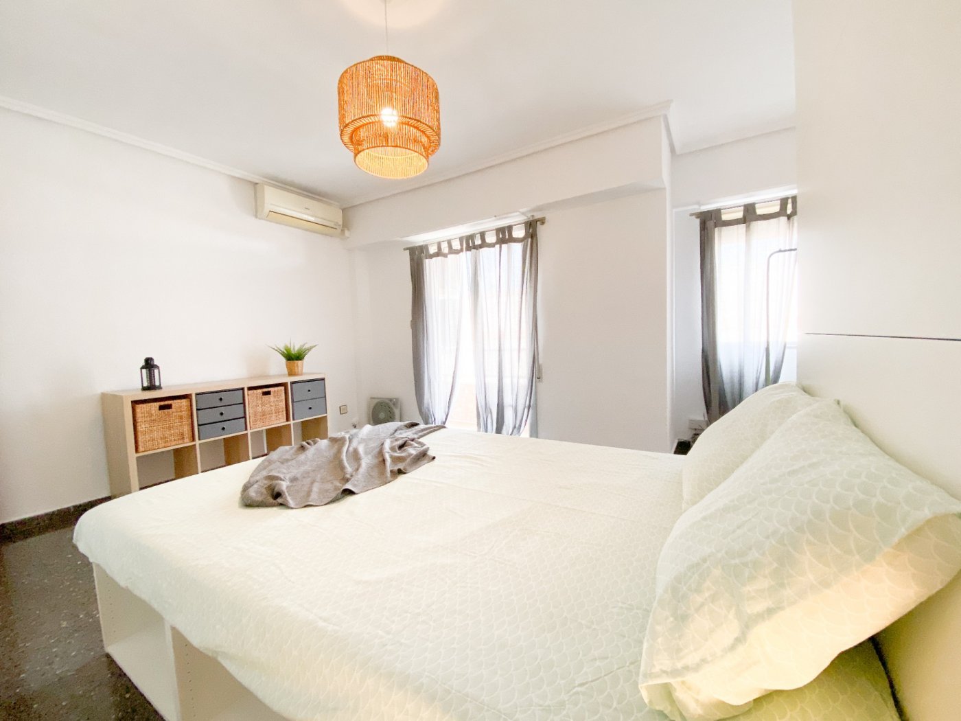Chambre à louer, Valence