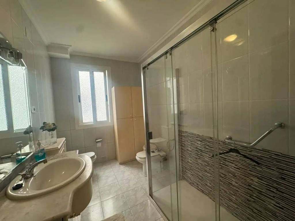 Piso de 121 m² en Ourense