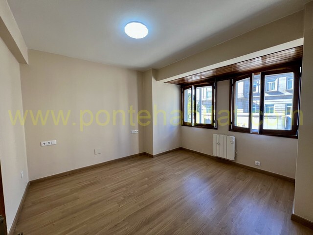 Piso de 78 m² en Pontevedra