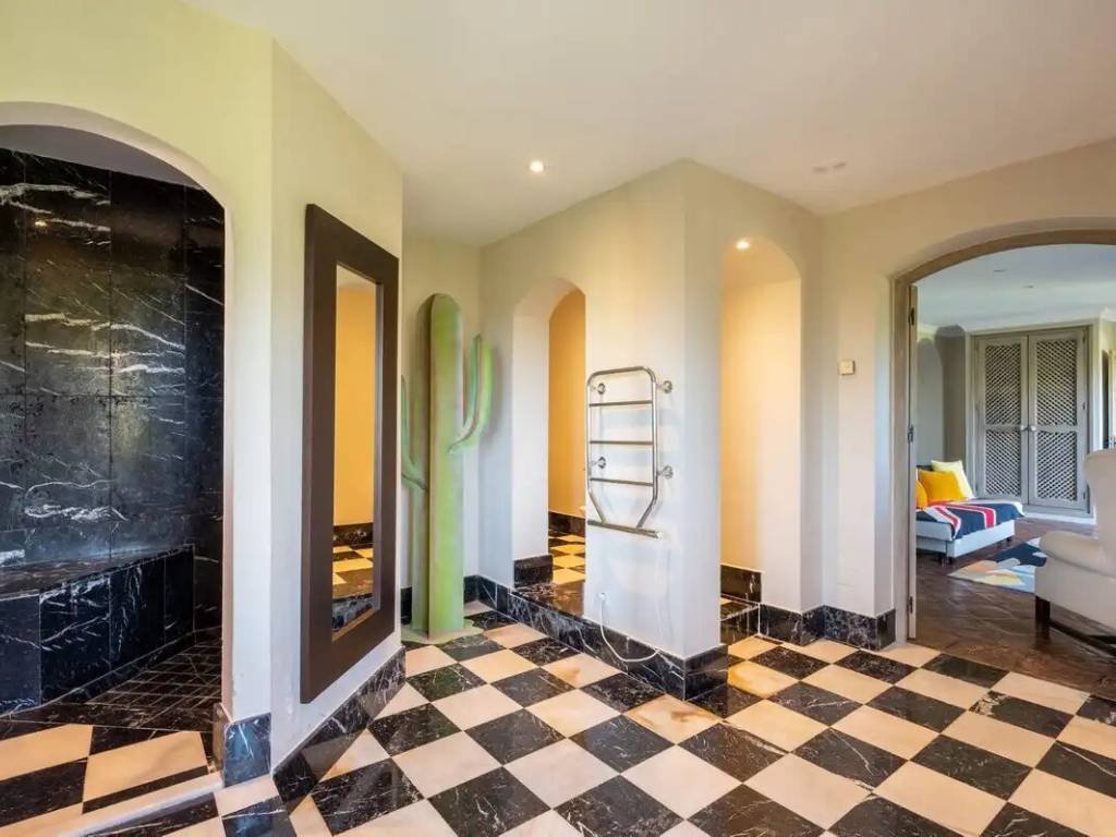 Casa de 1089 m² en Benahavís