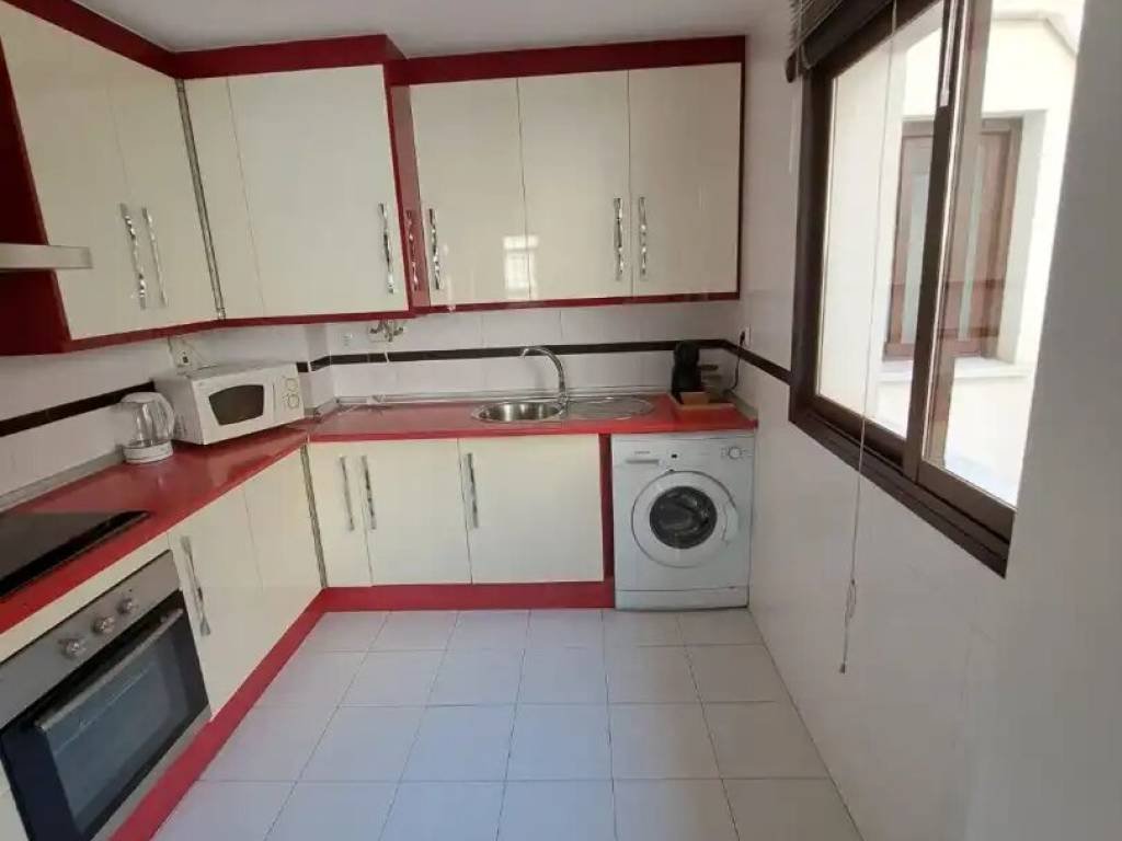 Piso de 90 m² en Salobreña