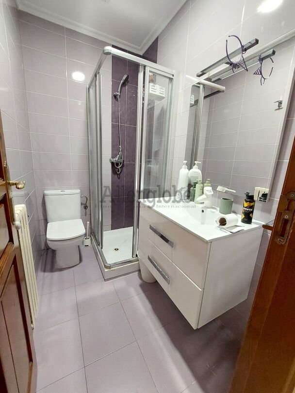 Piso de 75 m² en Oviedo