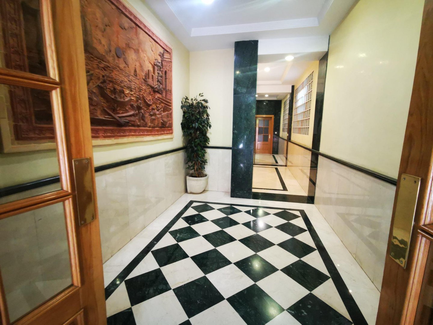 Piso de 89 m² en Granada