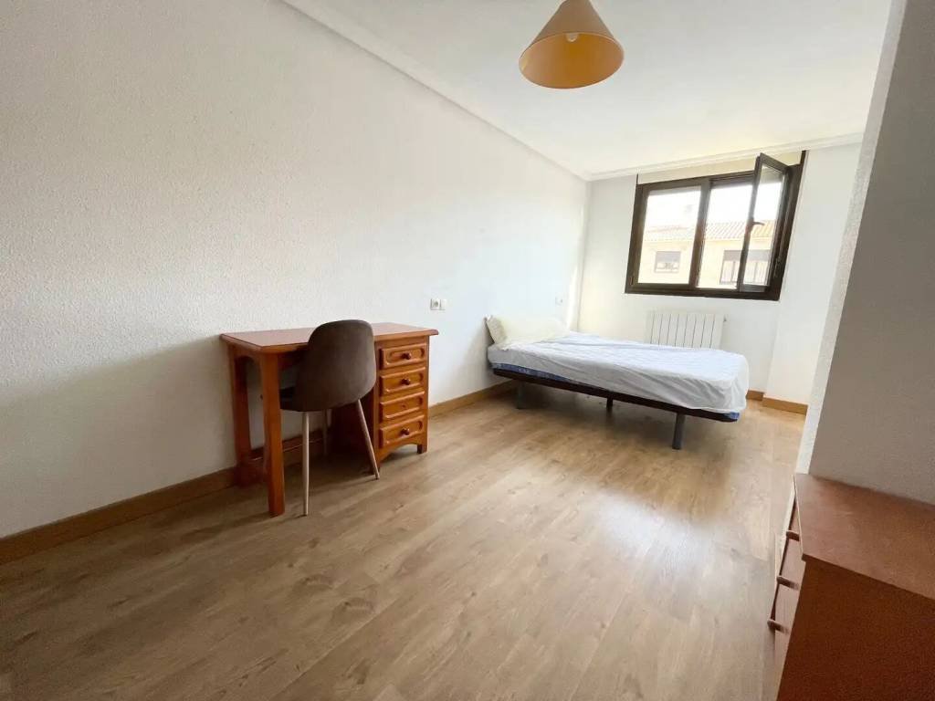 Piso de 100 m² en Salamanca