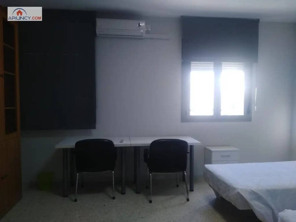 Piso de 95 m² en Sevilla