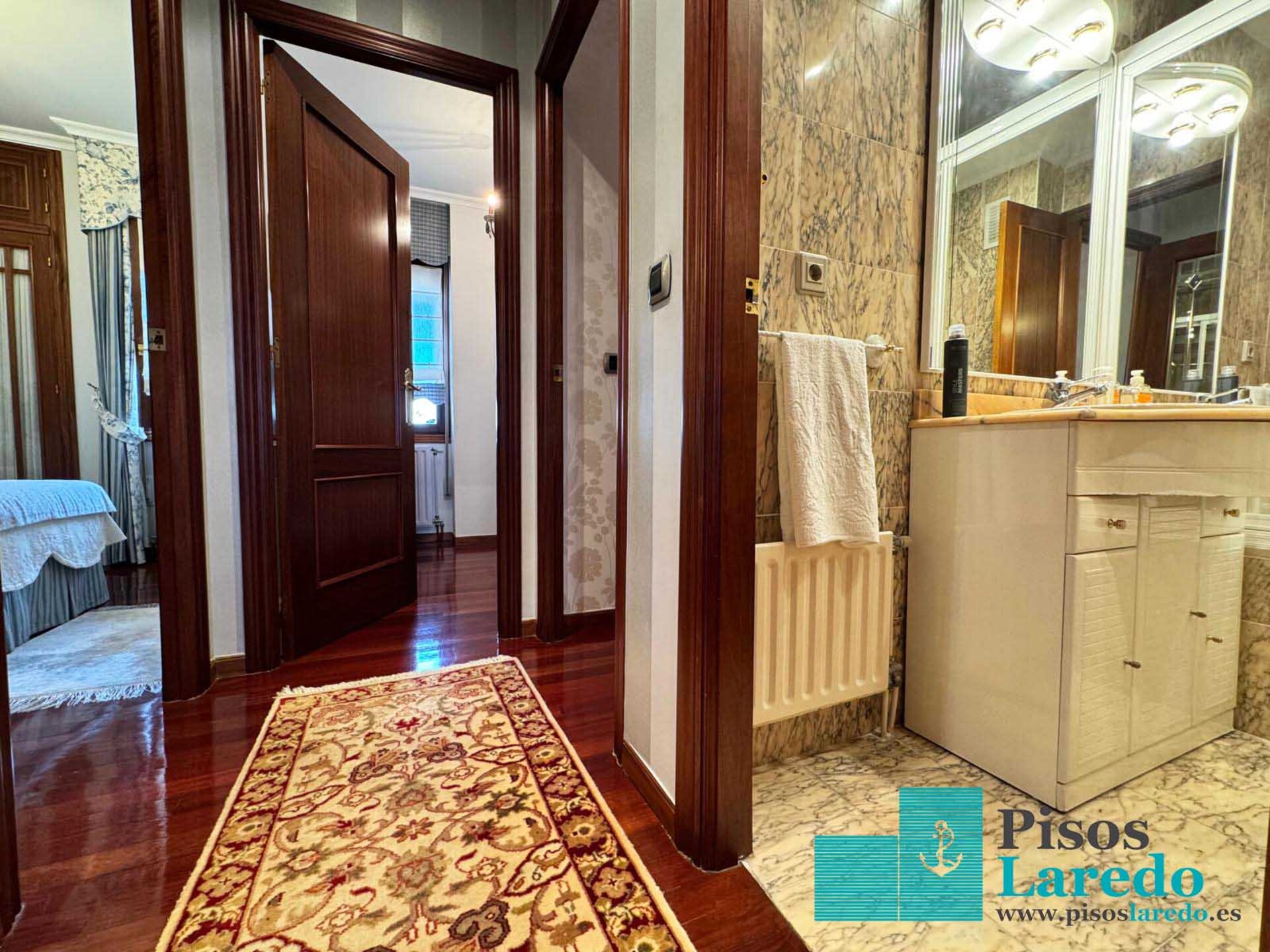 Piso de 100 m² en Laredo