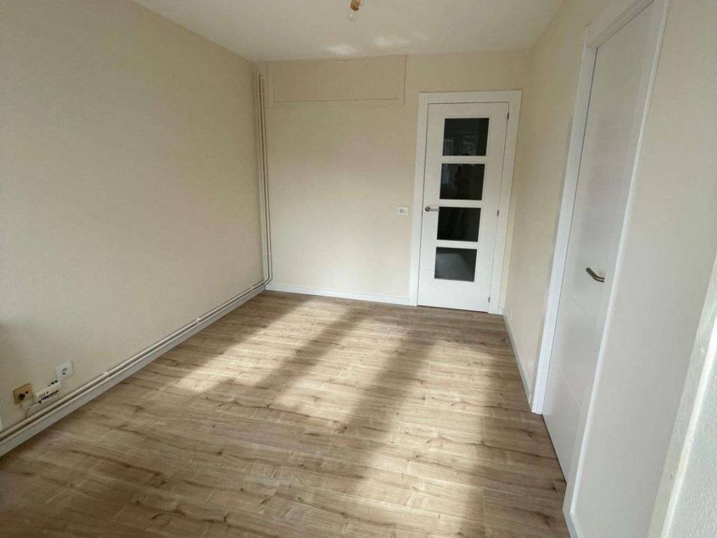 Piso de 90 m² en Santiago de Compostela