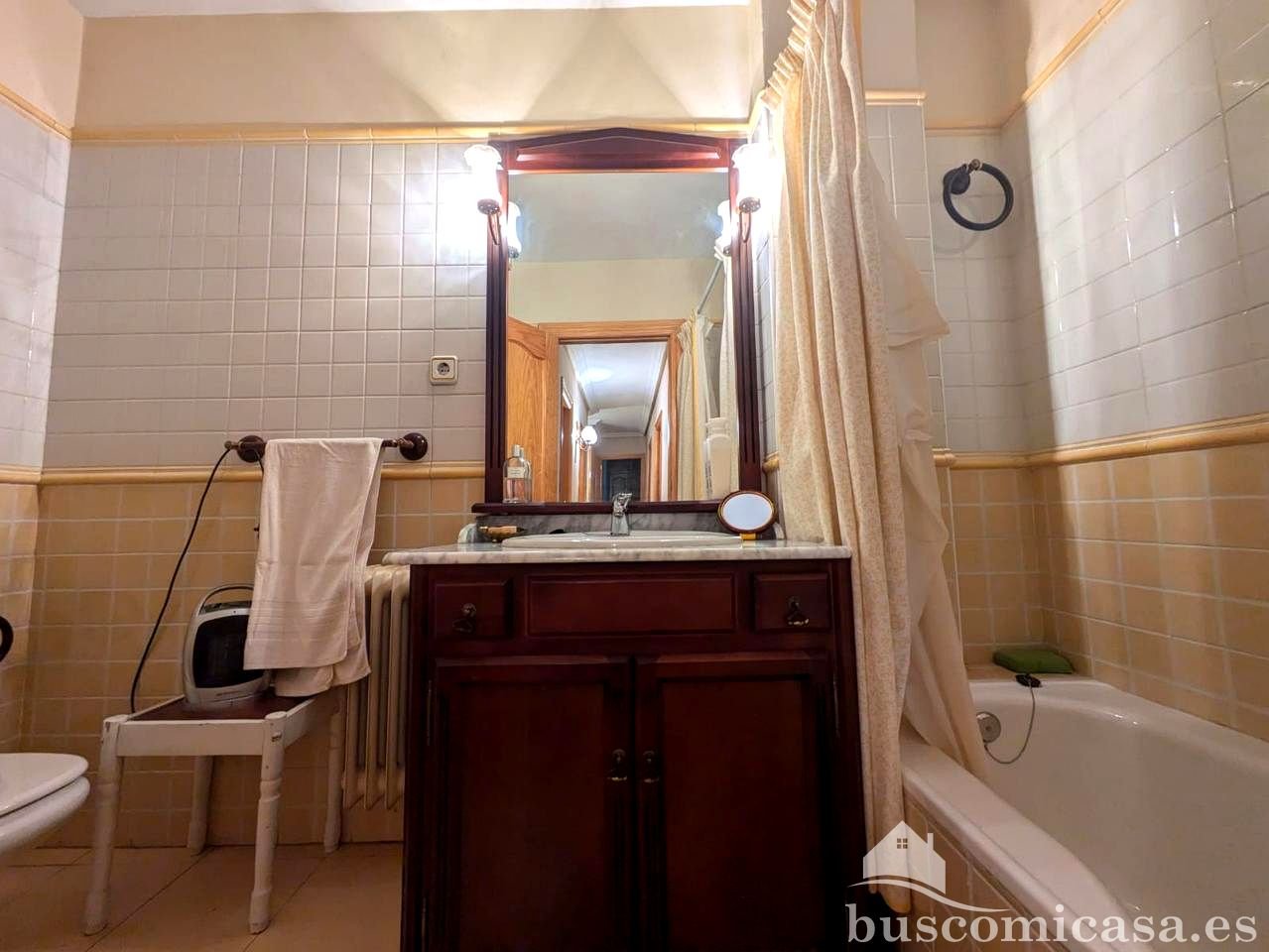 Habitació de lloguer, Linares