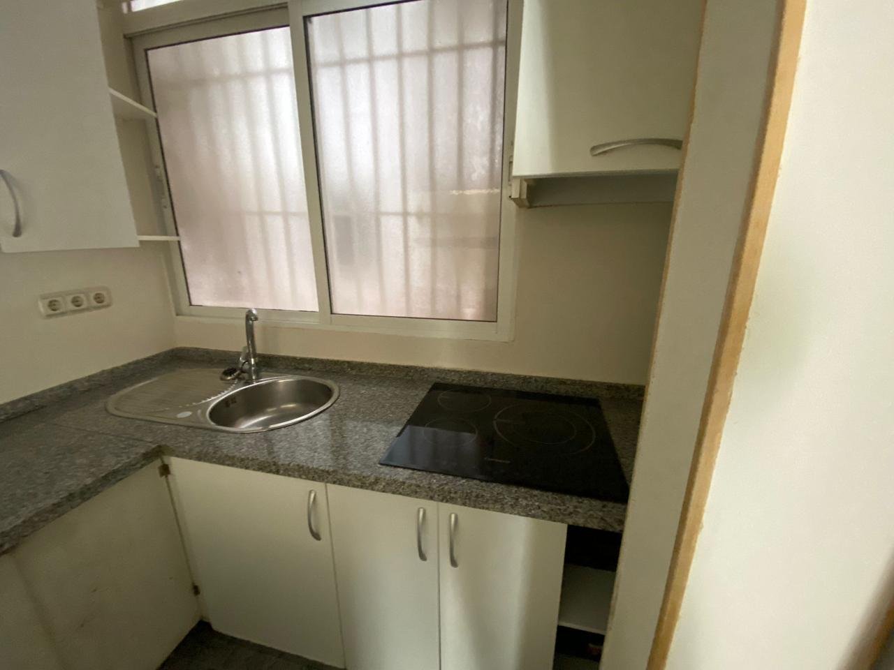 Piso de 77 m² en Granada