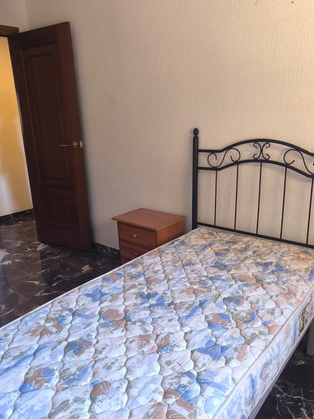 Piso de 120 m² en Granada
