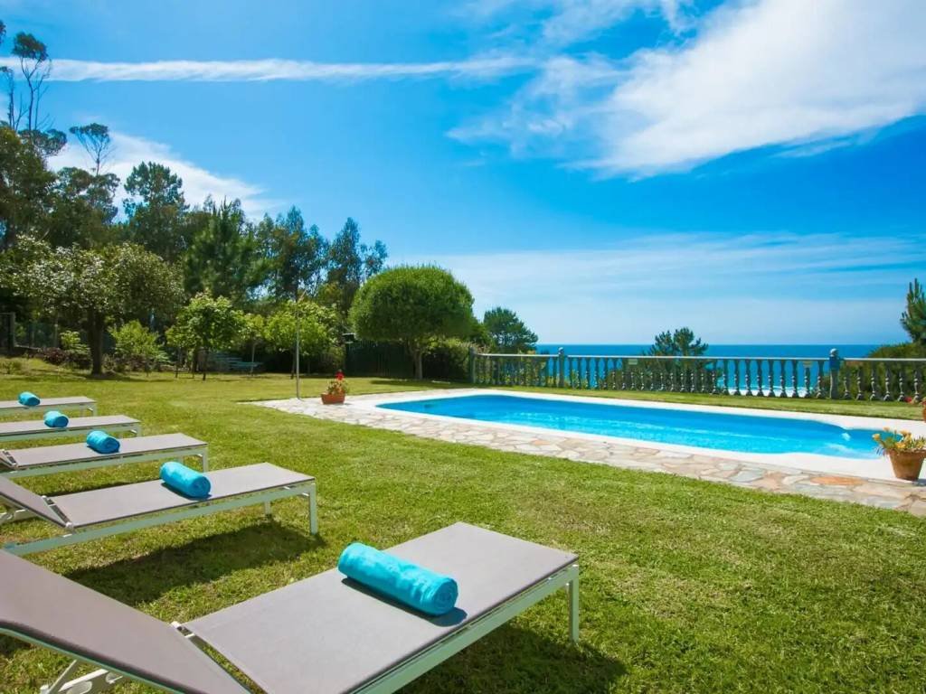 Casa de 250 m² en Oia