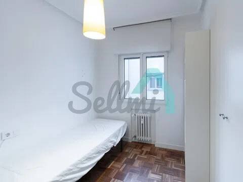 Piso de 110 m² en Oviedo