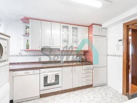 Piso de 85 m² en Oviedo