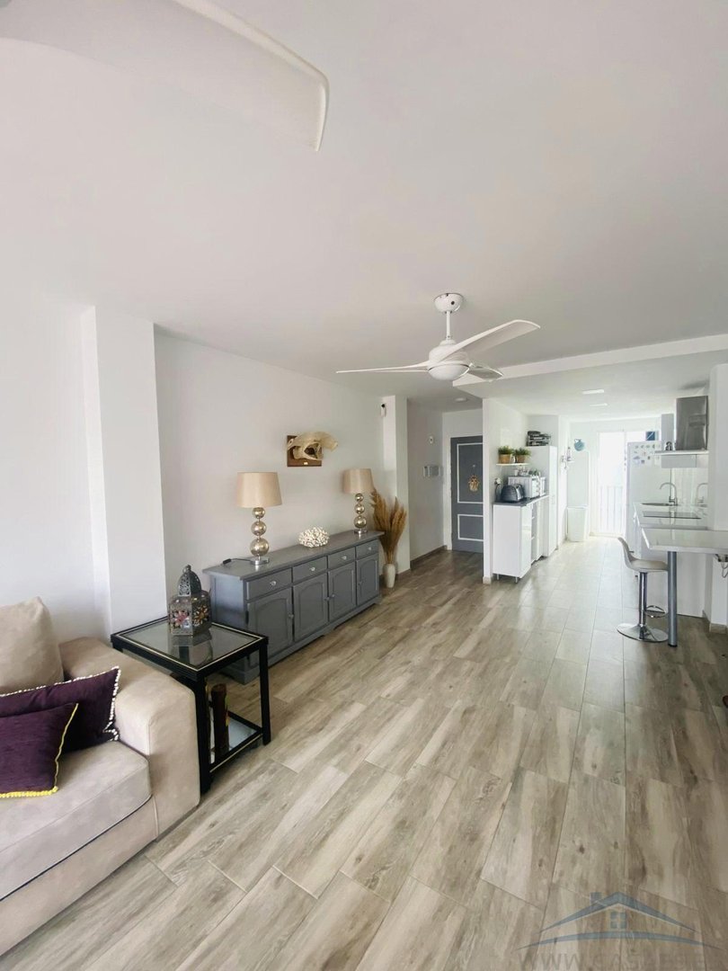 Piso de 130 m² en Roquetas de Mar