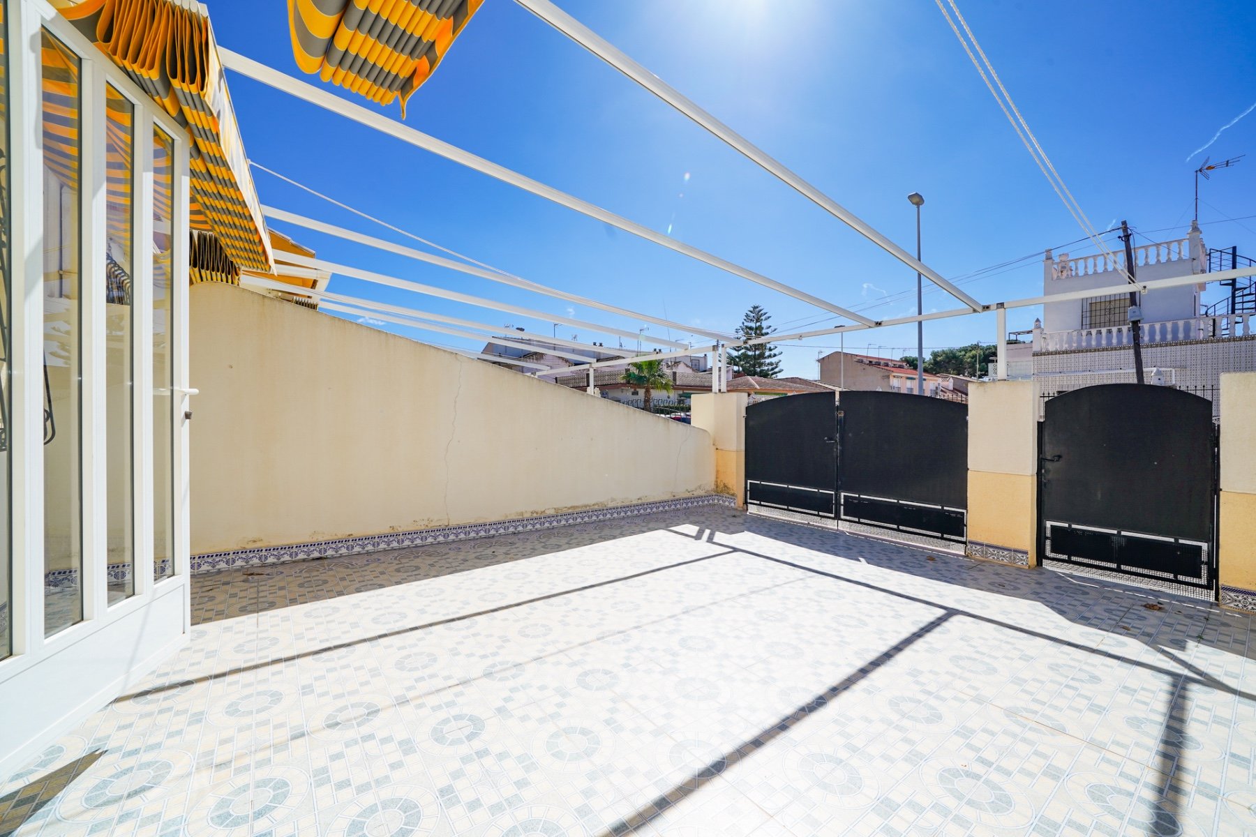 Pis de 68 m² a Dolores