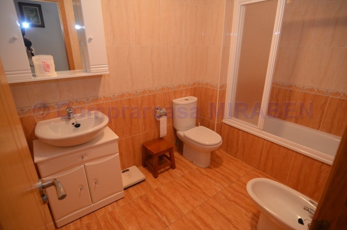 Piso de 90 m² en Boiro