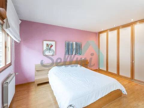 Piso de 100 m² en Oviedo