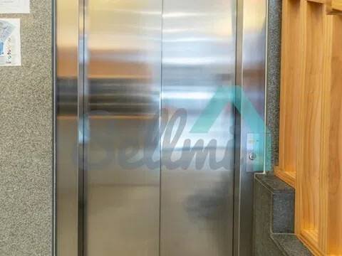 Piso de 116 m² en Oviedo