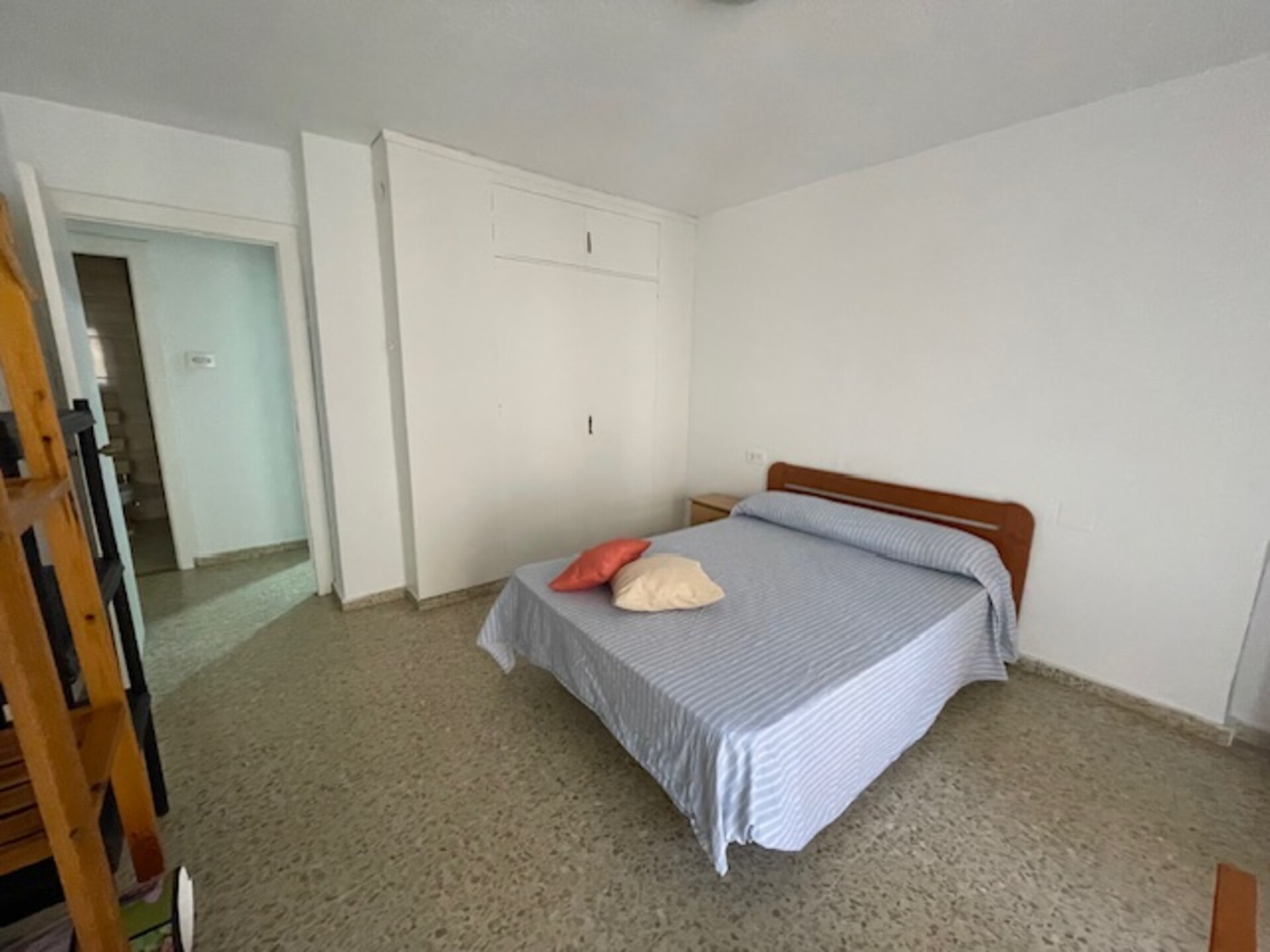 Piso de 120 m² en Granada