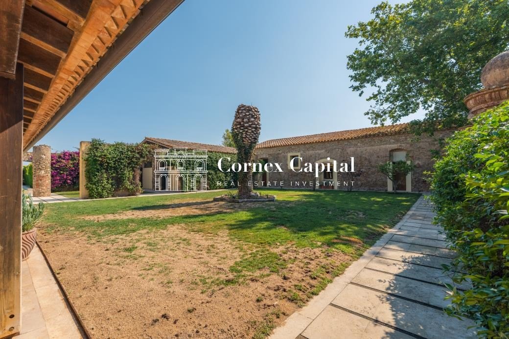 Casa de 855 m² en Pals