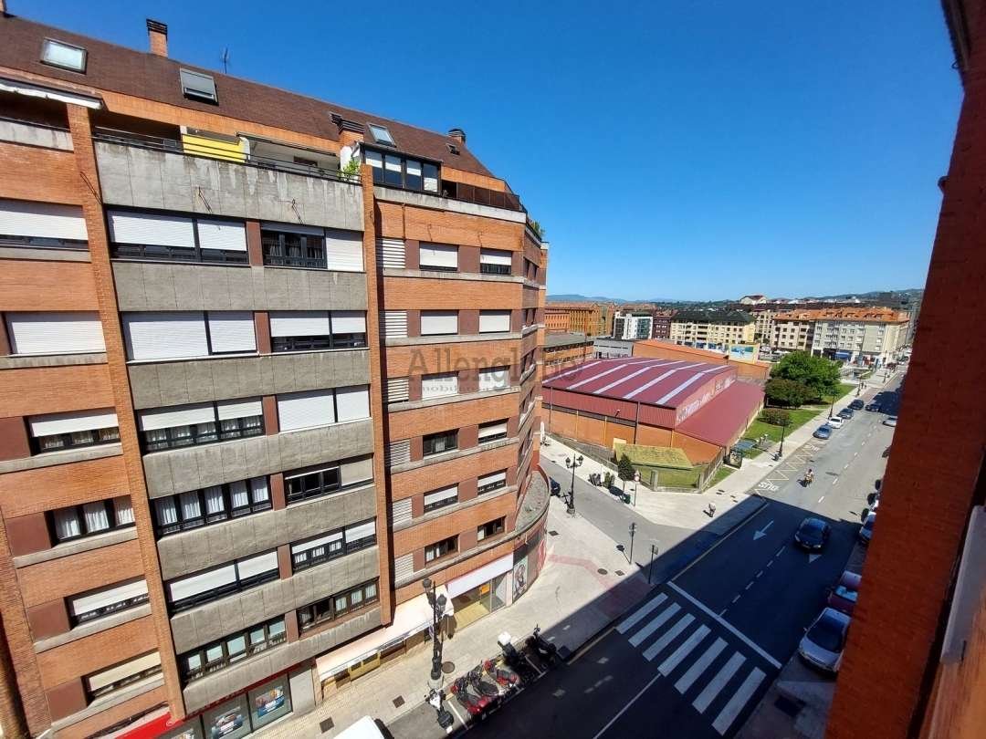 Appartamento 116 m² a Oviedo