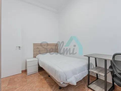 Habitación 137 m², Oviedo