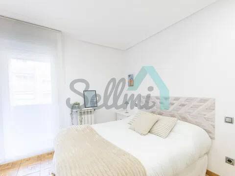 Piso de 52 m² en Oviedo