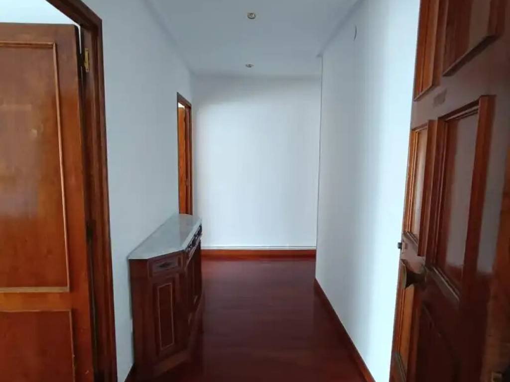Piso de 79 m² en Ourense