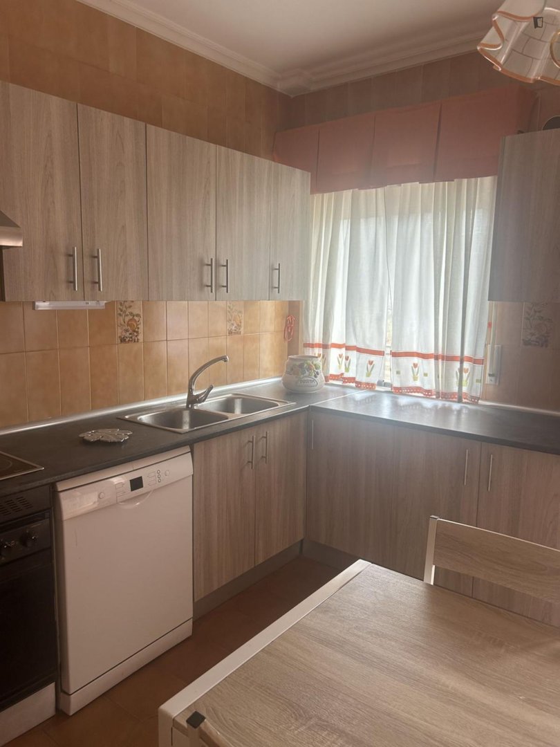 Habitación en alquiler, Villa del Prado